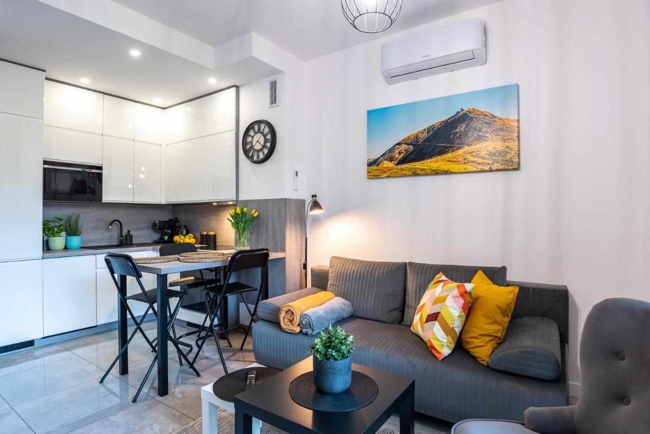 Lux 3 Cieplice Jelenia Góra